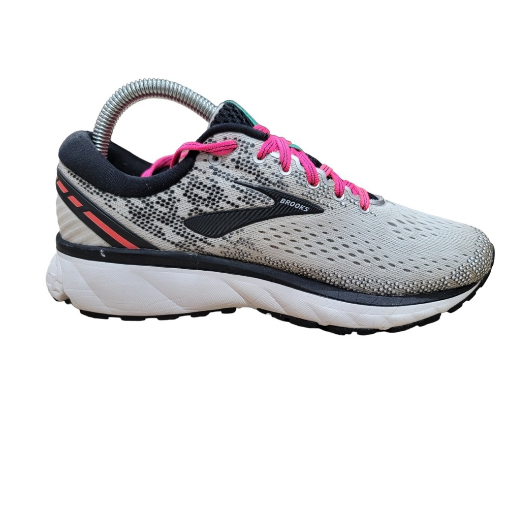 Brooks Ghost 11 Women's Gray Athletic Walking Running Shoes Size 7.5 B